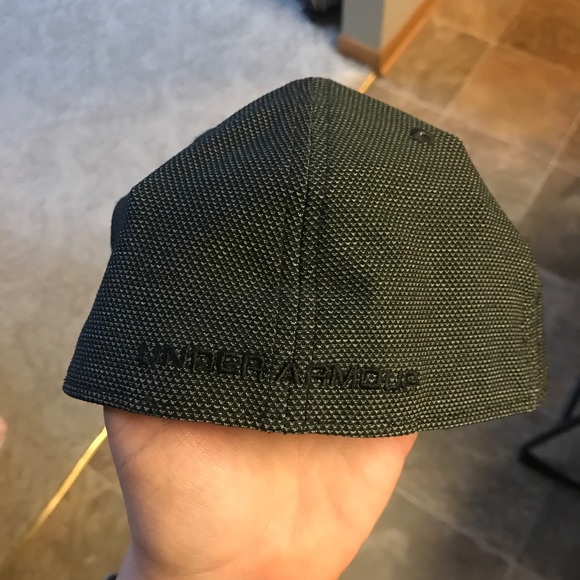 Under Armour Classic Fit Heathered Blitzing Hat - Picture 2 of 8